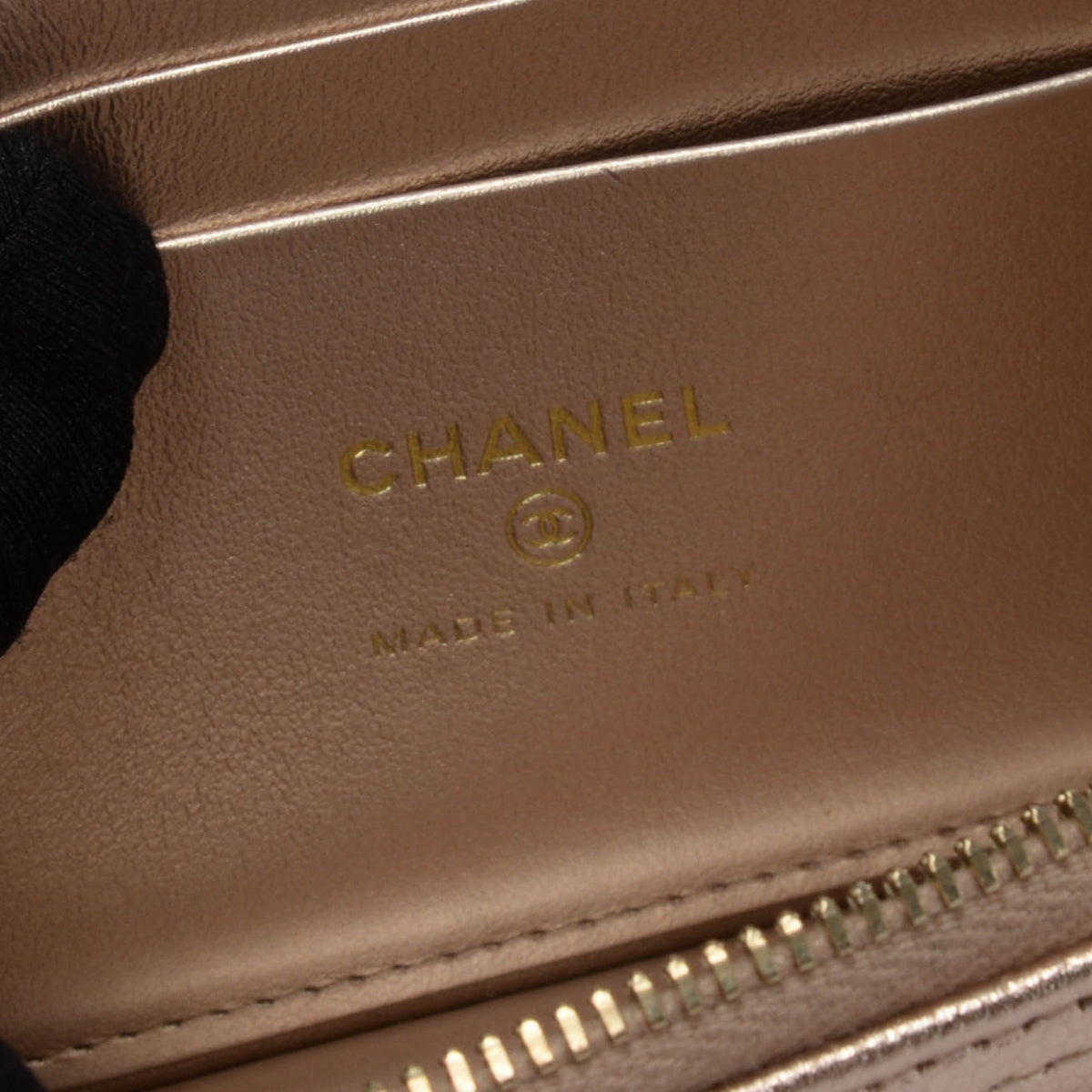 Chanel Rose Gold Quilted Caviar Top Handle Slim Vanity Case