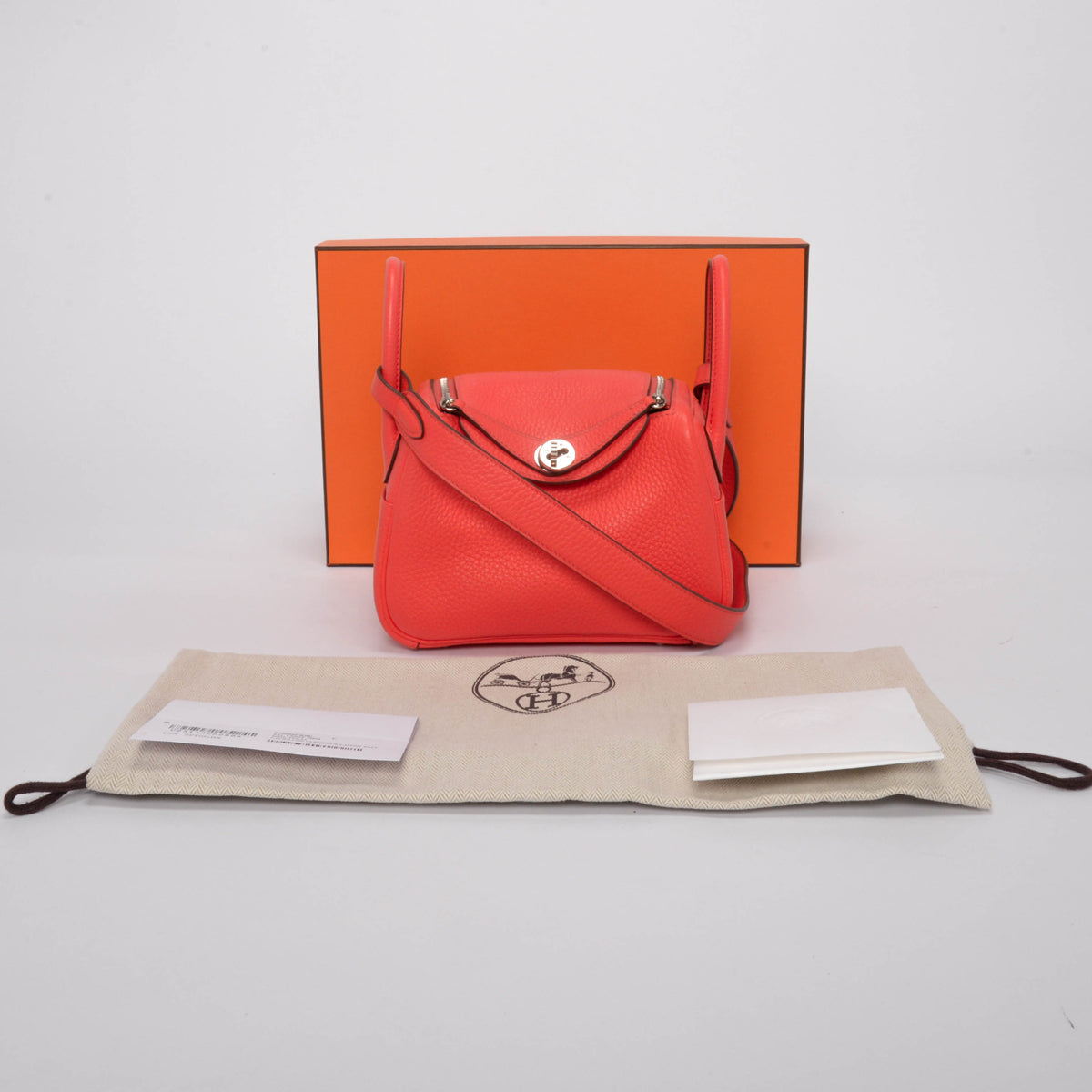Hermes Rose Texas Clemence Mini Lindy 20