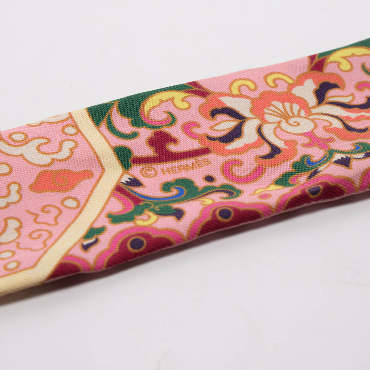 Hermes Pink Silk Collections Imperiales Twilly