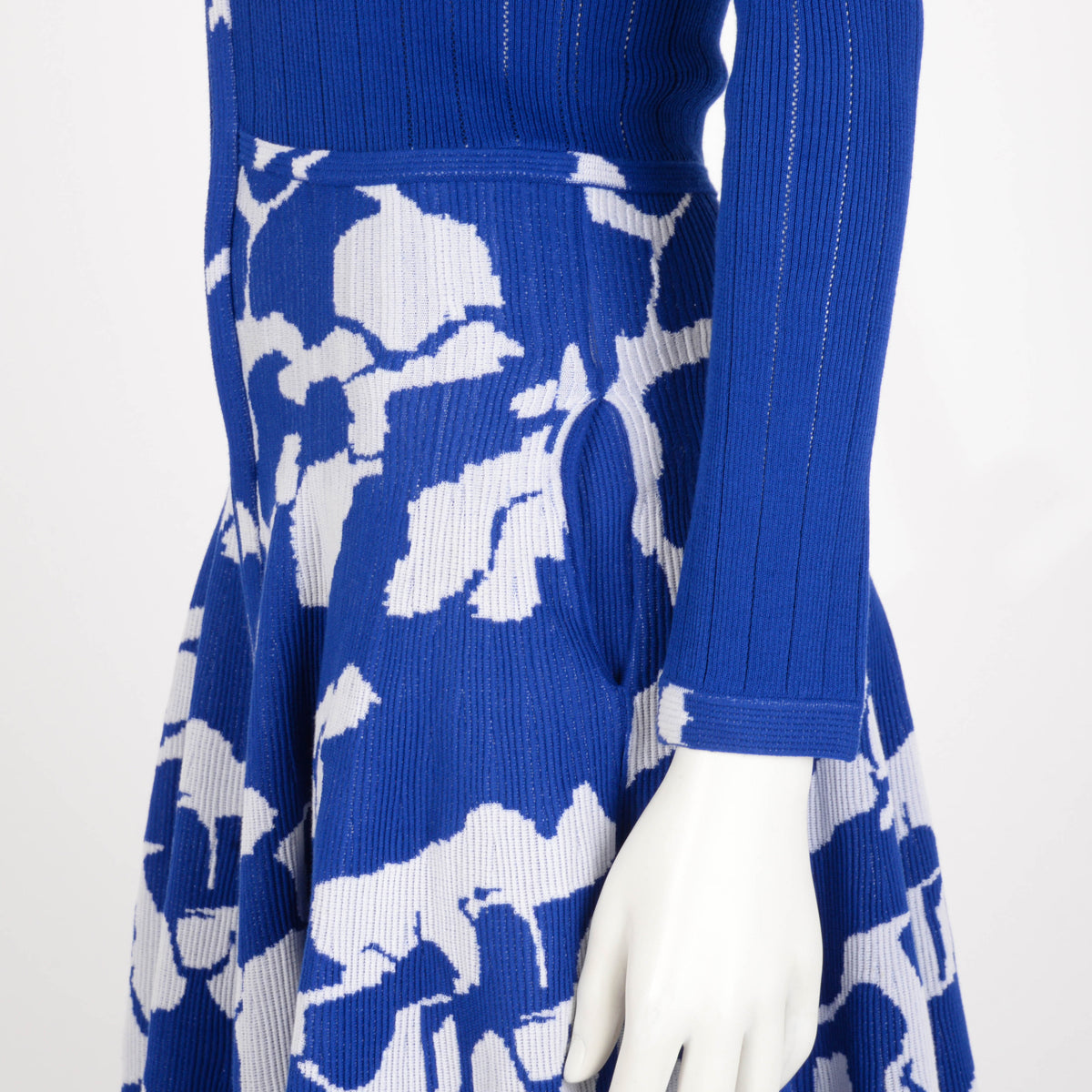 Chanel Blue & White Knit Pleated Zip Dress FR 36