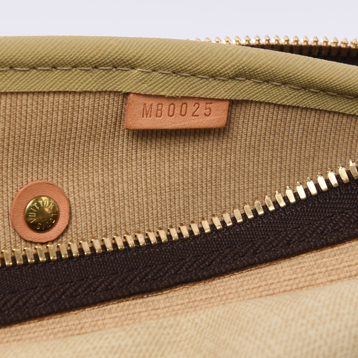 Louis Vuitton Monogram Alize 2 Overnight Bag