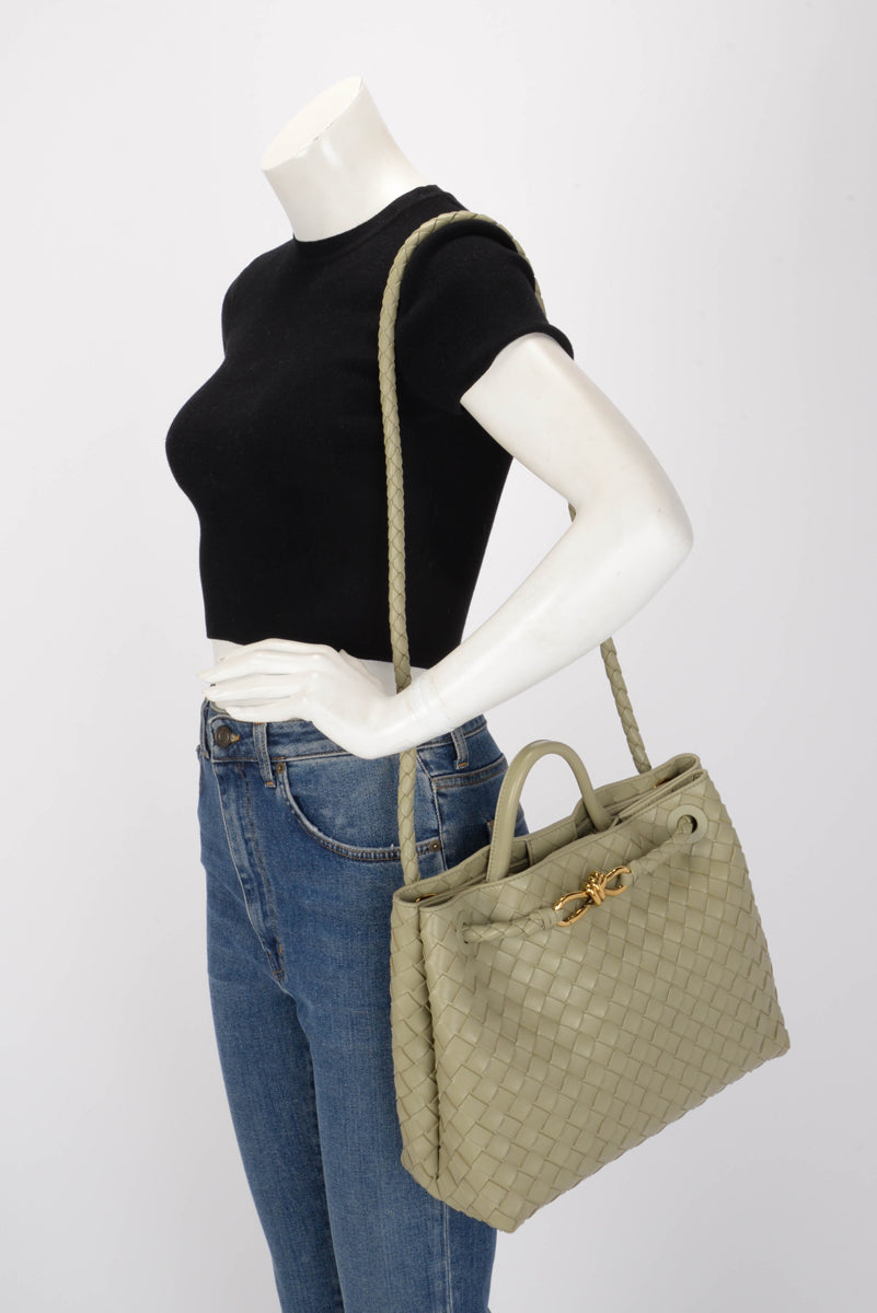 Bottega Veneta Travertine Intrecciato Lambskin Medium Andiamo Tote