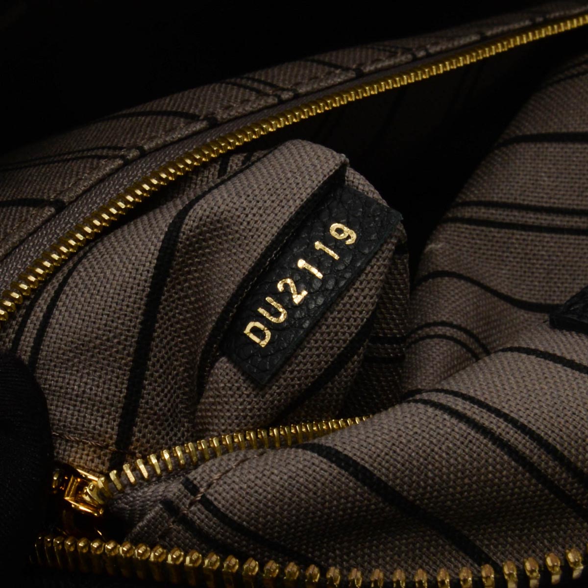 Louis Vuitton Black Empreinte Speedy Bandouliere 25