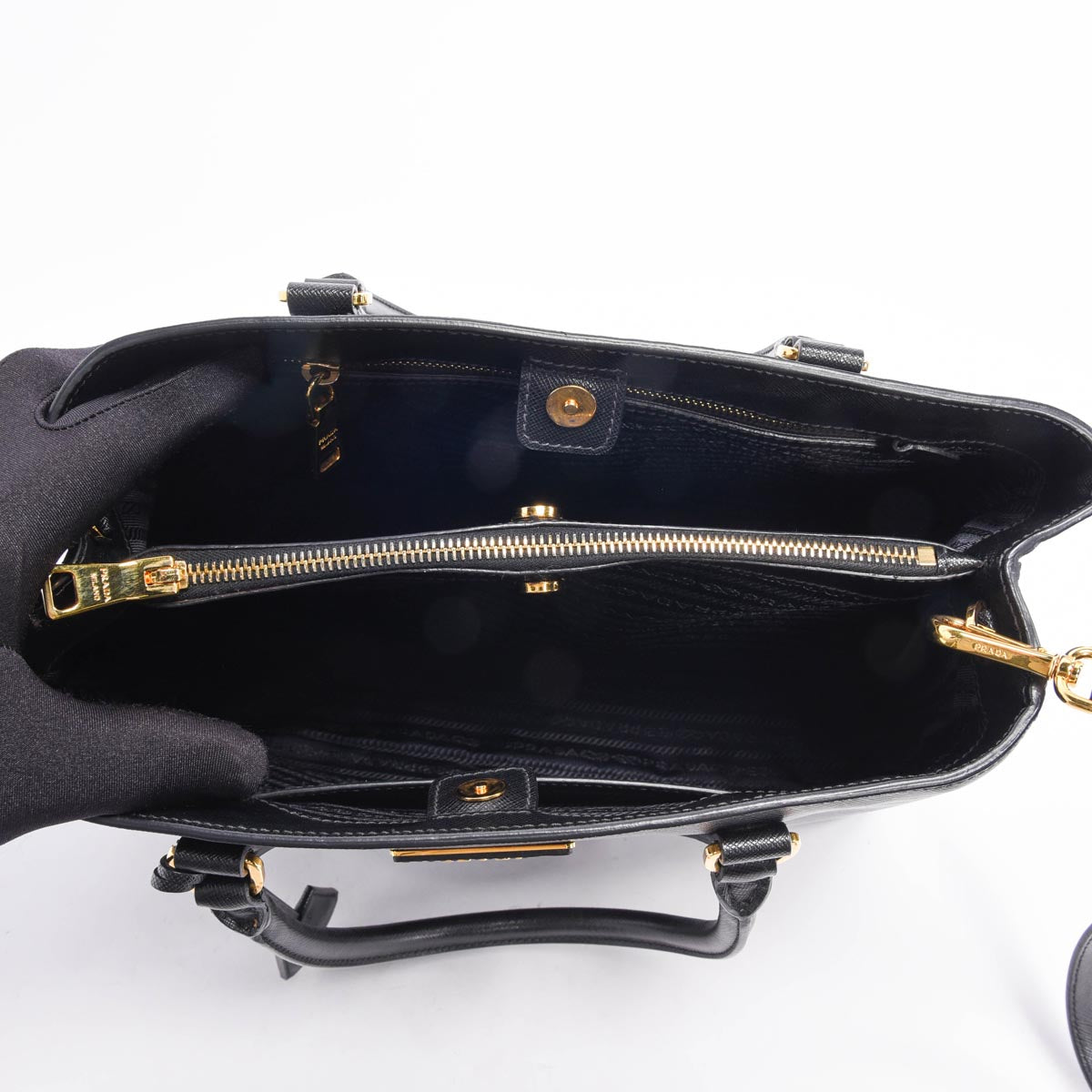 Prada Black Saffiano Lux Medium Galleria Tote