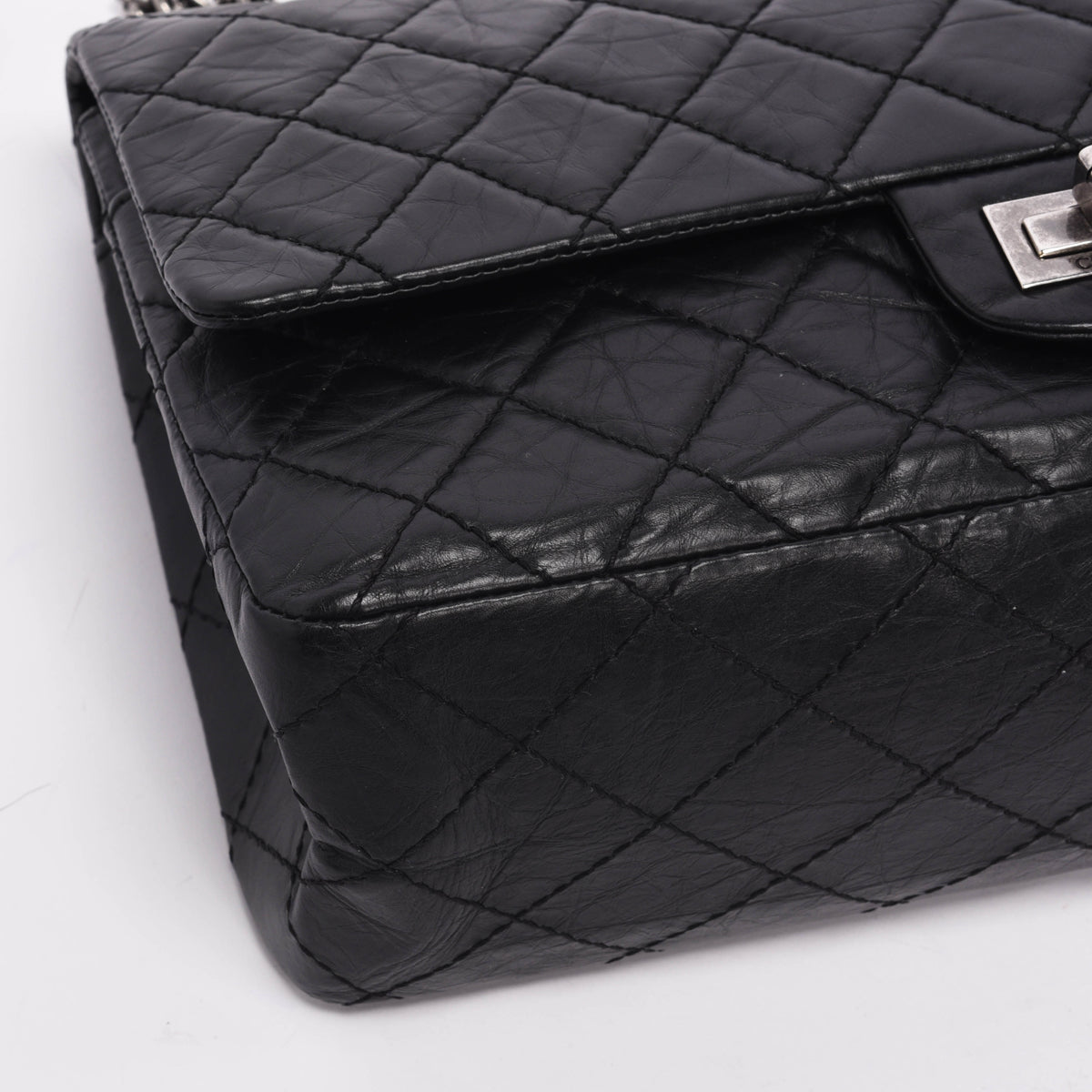 Chanel Black Aged Calfskin 2.55 Reissue 226 Flap Bag