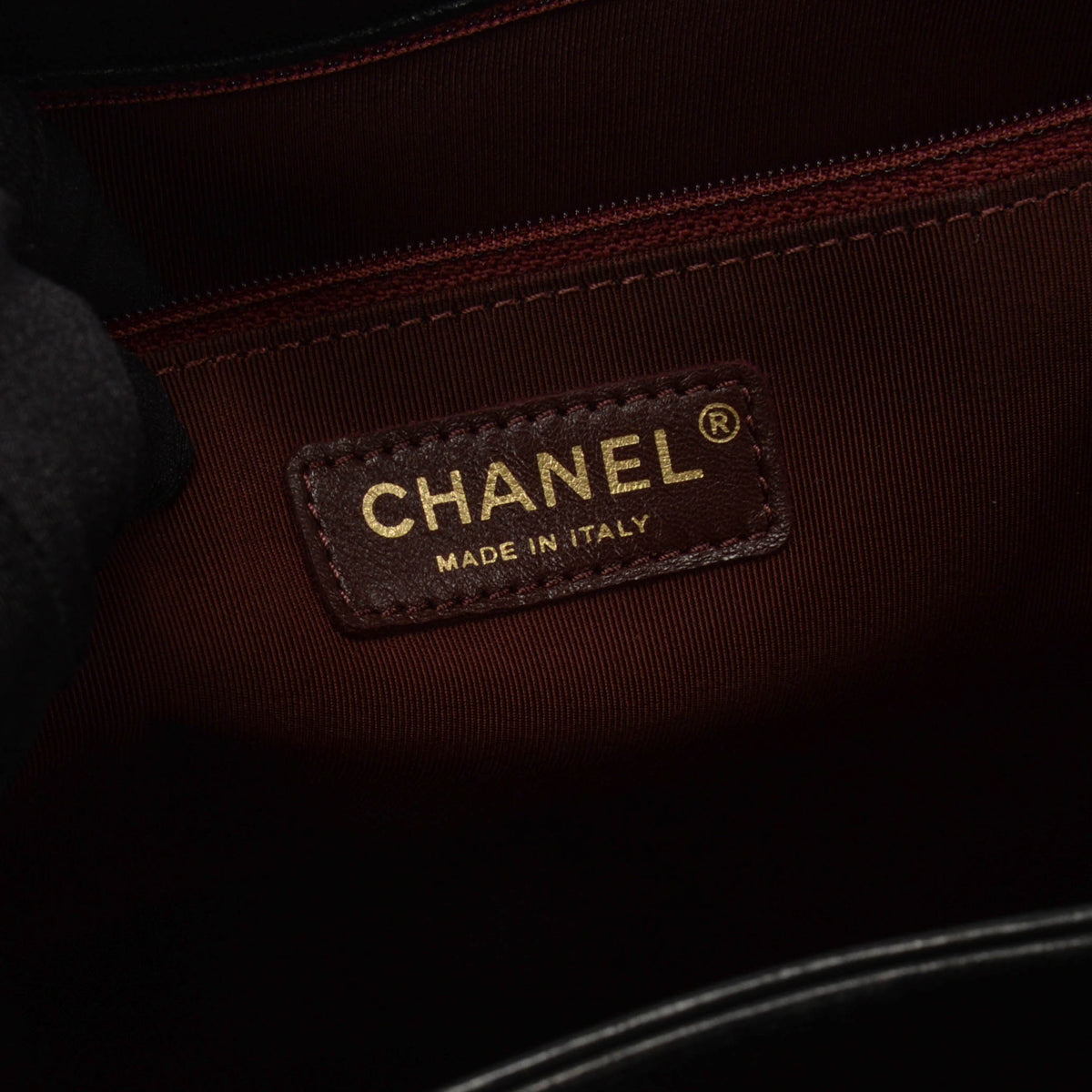 Chanel Black Quilted Calfskin Large Around The Corner Tote