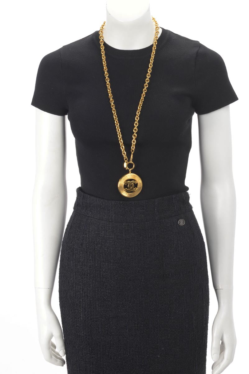 Chanel Vintage Gold Sunburst CC Medallion Necklace