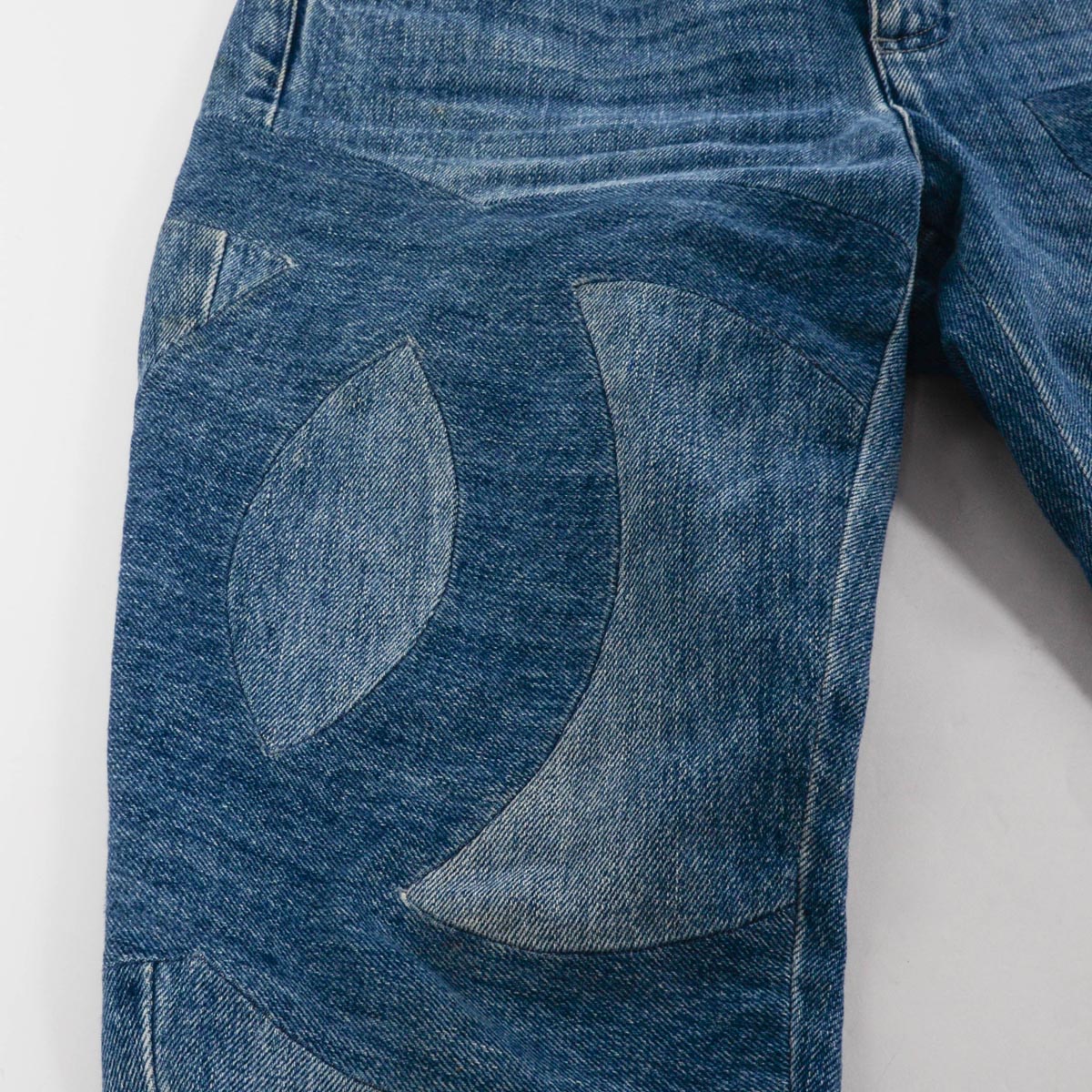 Chanel Blue Denim CC Print Ankle Zip Jeans FR 34