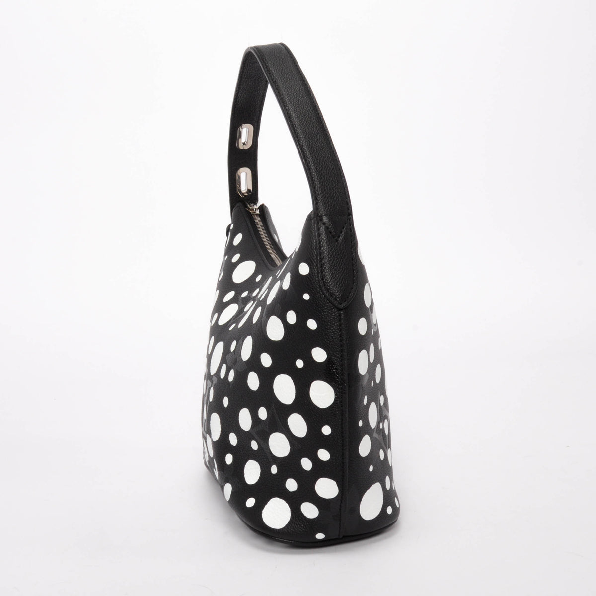 Louis Vuitton x YK Monogram Empreinte Giant Infinity Dots Marshmallow Bag