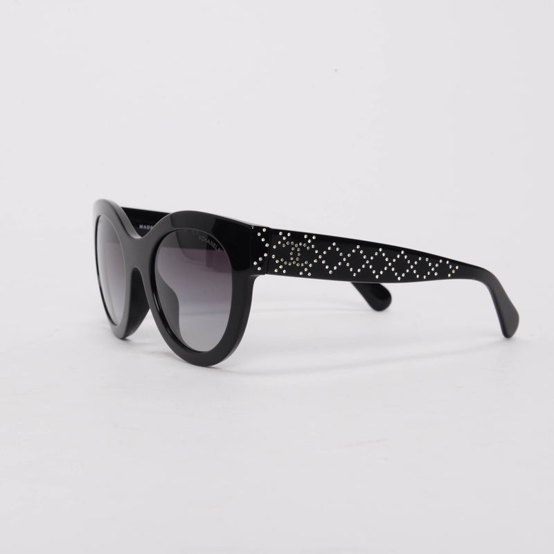 Chanel Black Diamonte Quilted Arm Sunglasses - Blue Spinach