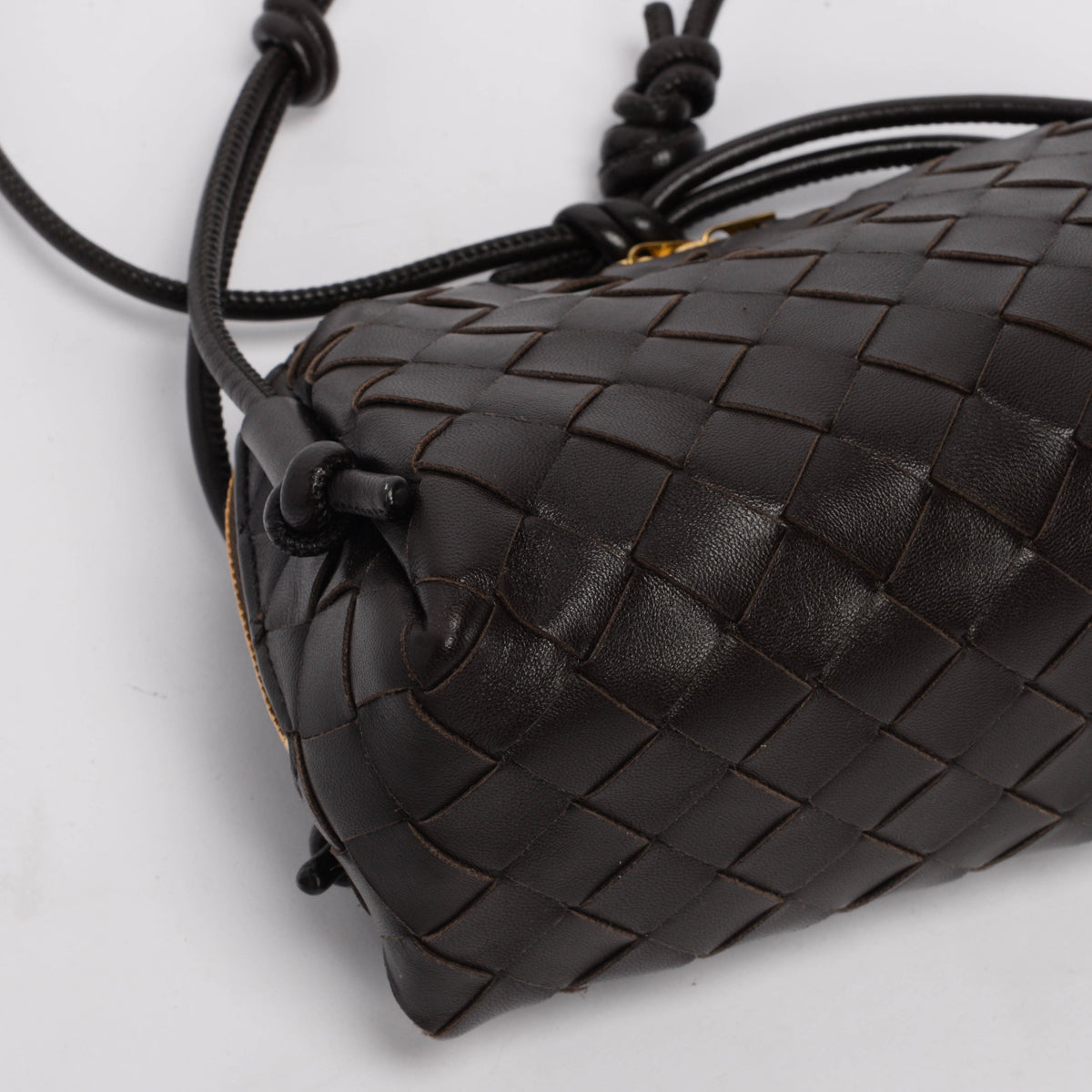 Bottega Veneta Fondant Intrecciato Nappa Concert Pouch