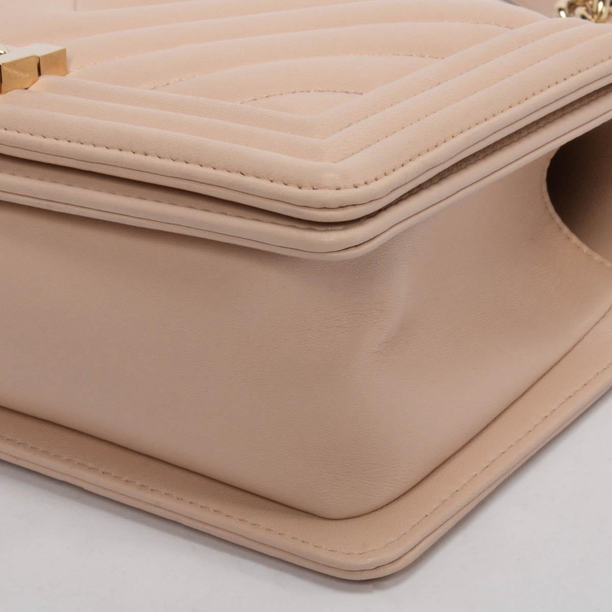 Chanel Beige Chevron Lambskin Old Medium Boy Bag