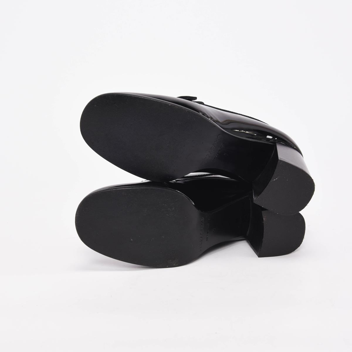 Ferragamo Black Patent Marlena Gancini Ornament Pumps 7