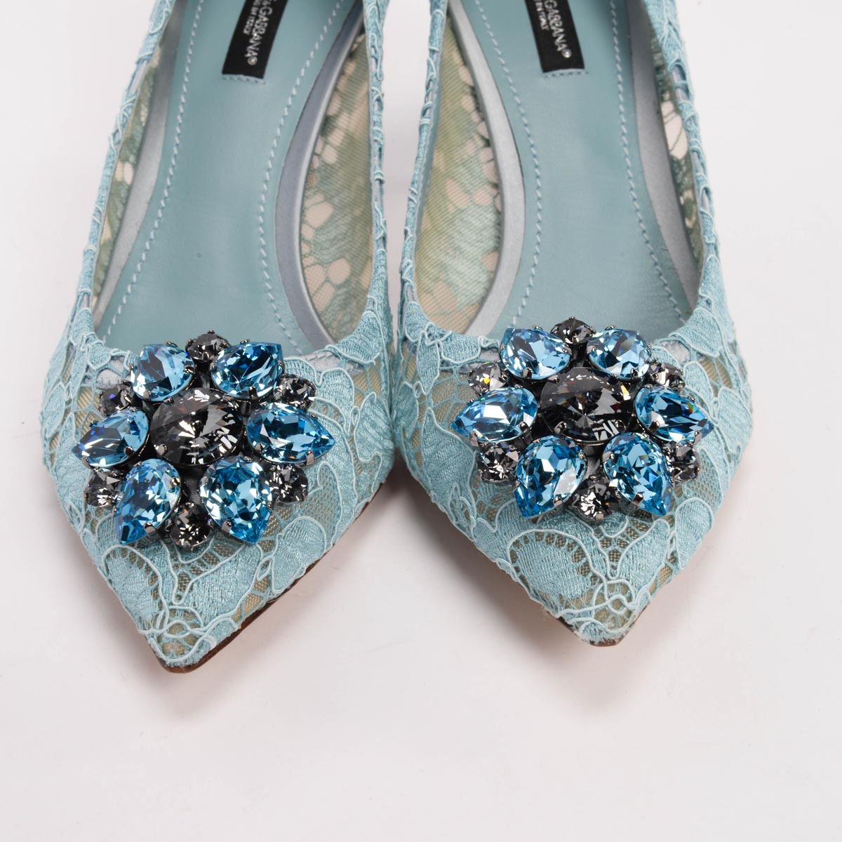 Dolce & Gabbana Azure Lace Bellucci Pumps 39