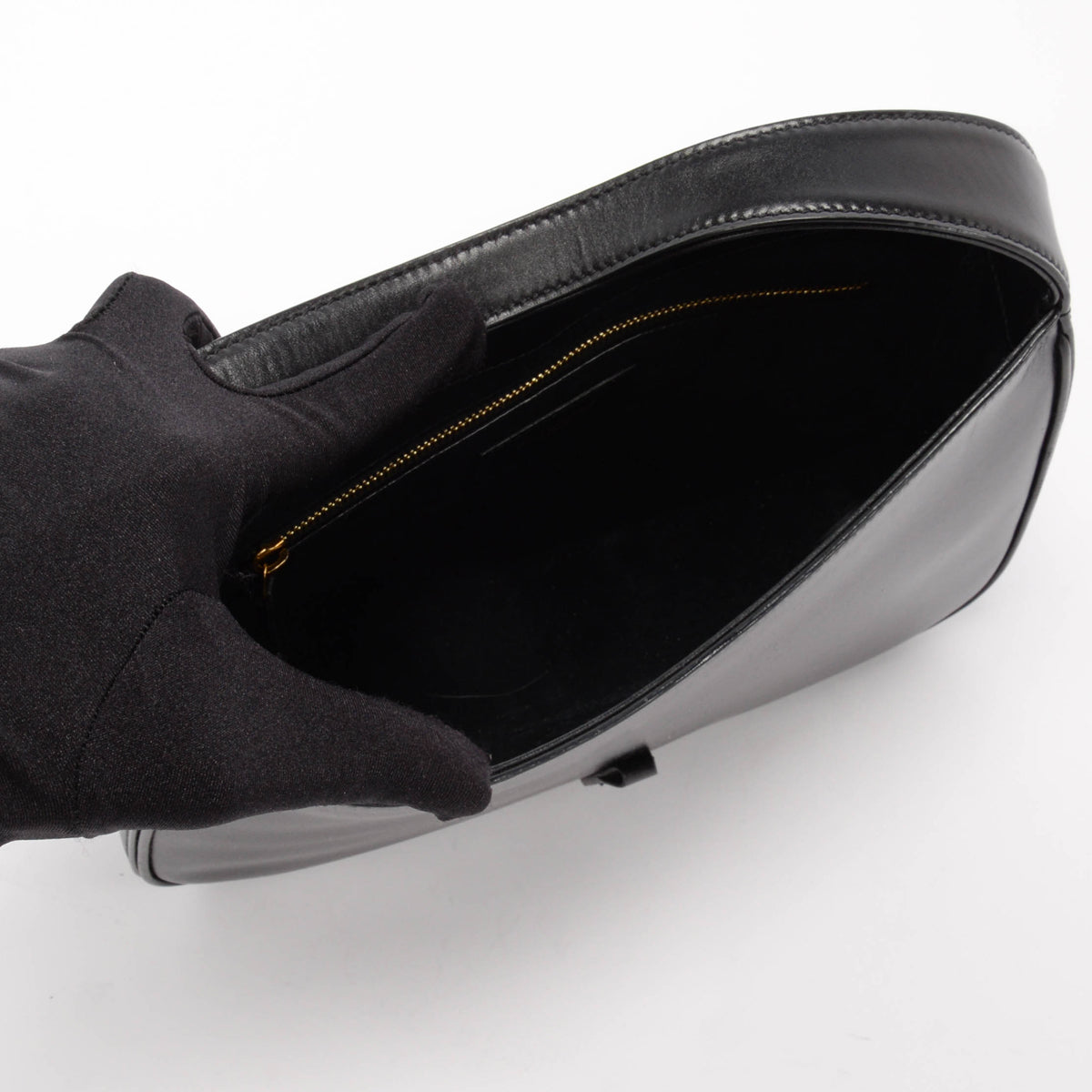 Saint Laurent Black Calfskin Le 5 A 7 Shoulder Bag