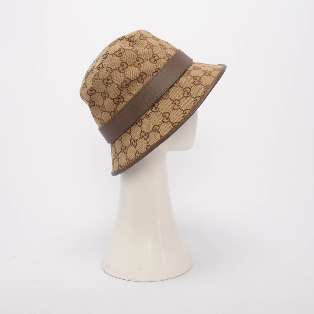 Gucci Beige Canvas GG Bucket Bucket Hat
