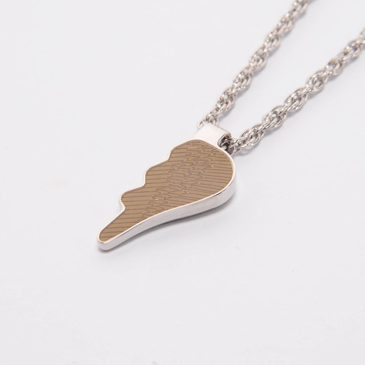 Hermes Golden Horn & Lacquer Bon Voyage Necklace