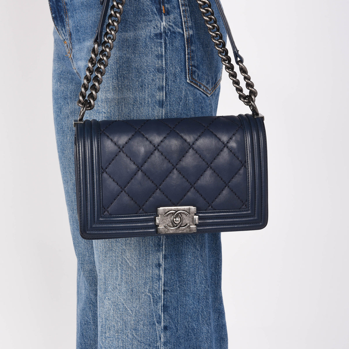 Chanel Navy Calfskin Ultra Stitch Old Medium Boy Bag