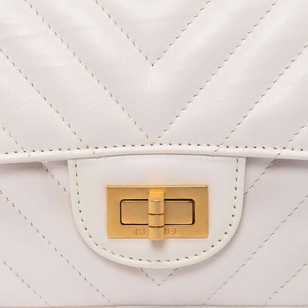 Chanel White Chevron Calfskin Mini Reissue 2.55 Flap Bag