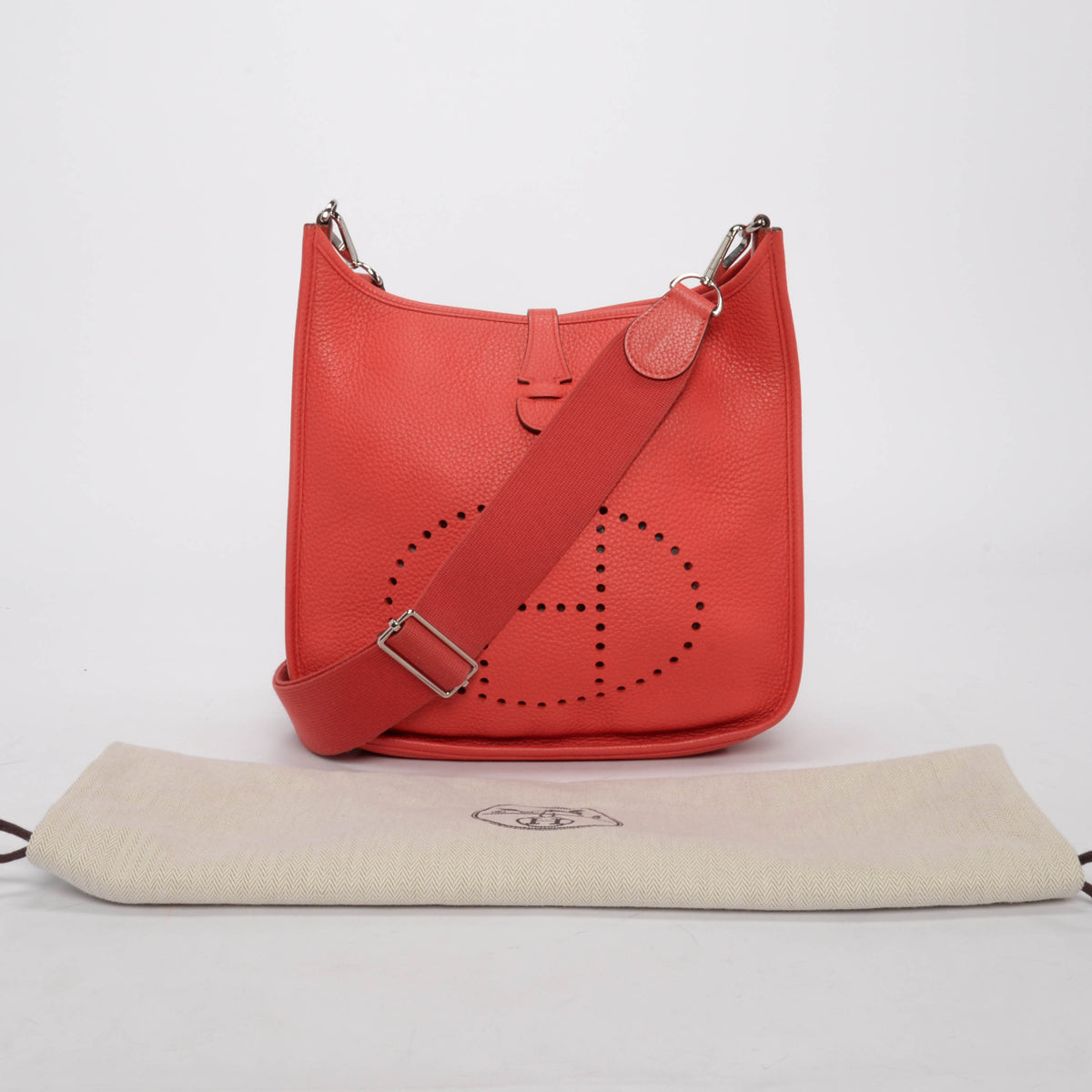 Hermes Rouge Pivoine Taurillon Clemence Evelyne III 29