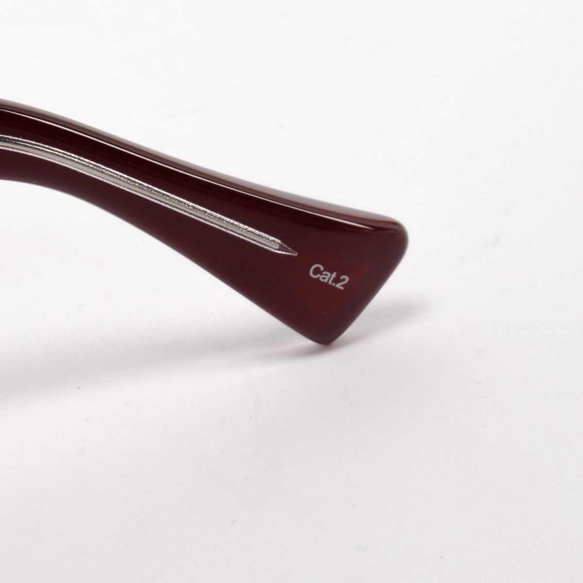Gucci Rosso Ancora Round Frame Sunglasses
