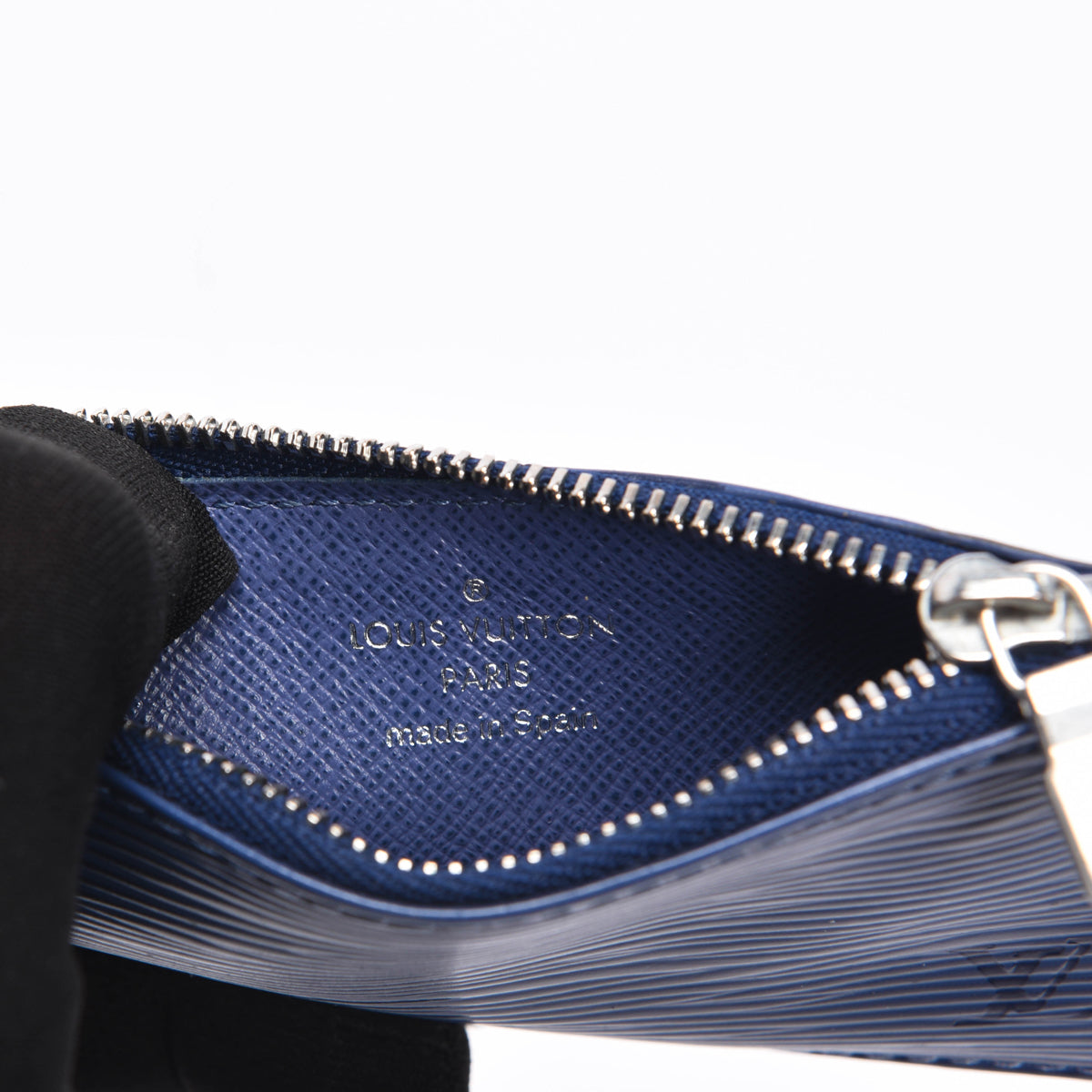 Louis Vuitton Myrtille Blue Epi Leather Pochette Clefs