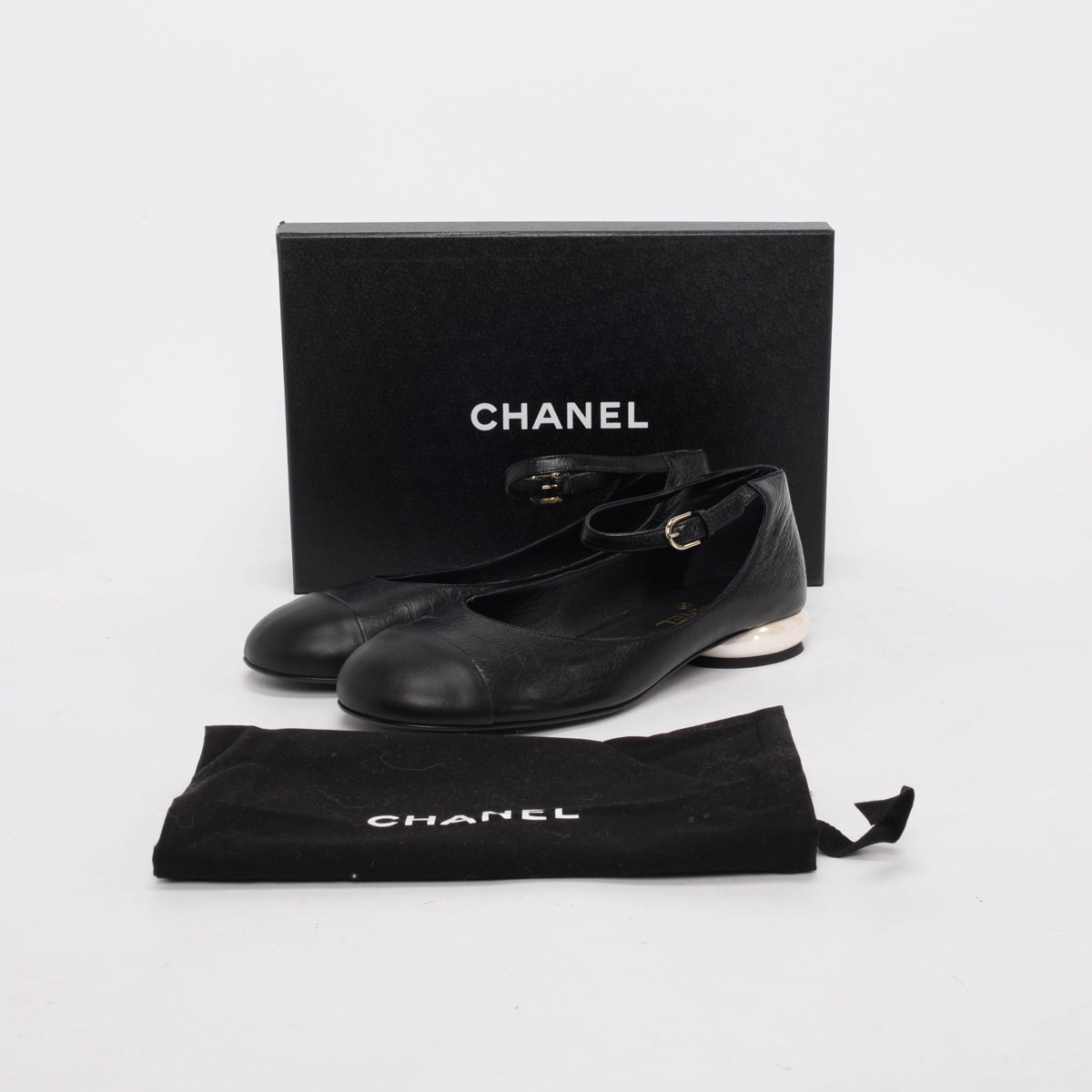 Chanel Black Crumpled Calfskin Mary Jane Ballet Flats 41