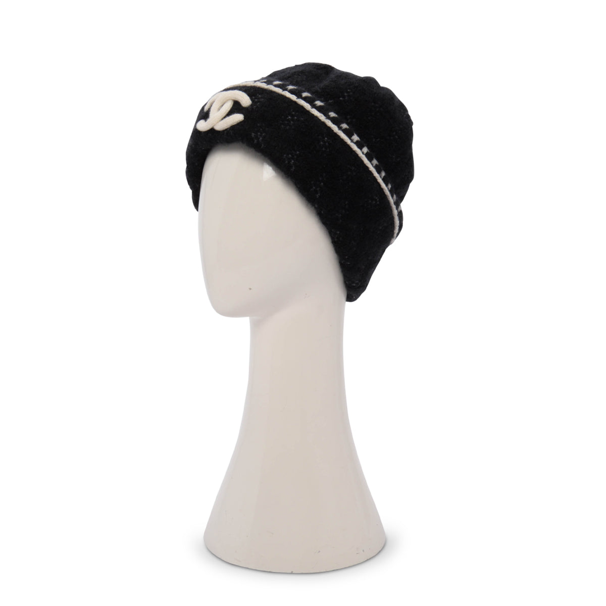 Chanel Black & Ivory Cashmere Blend CC Beanie