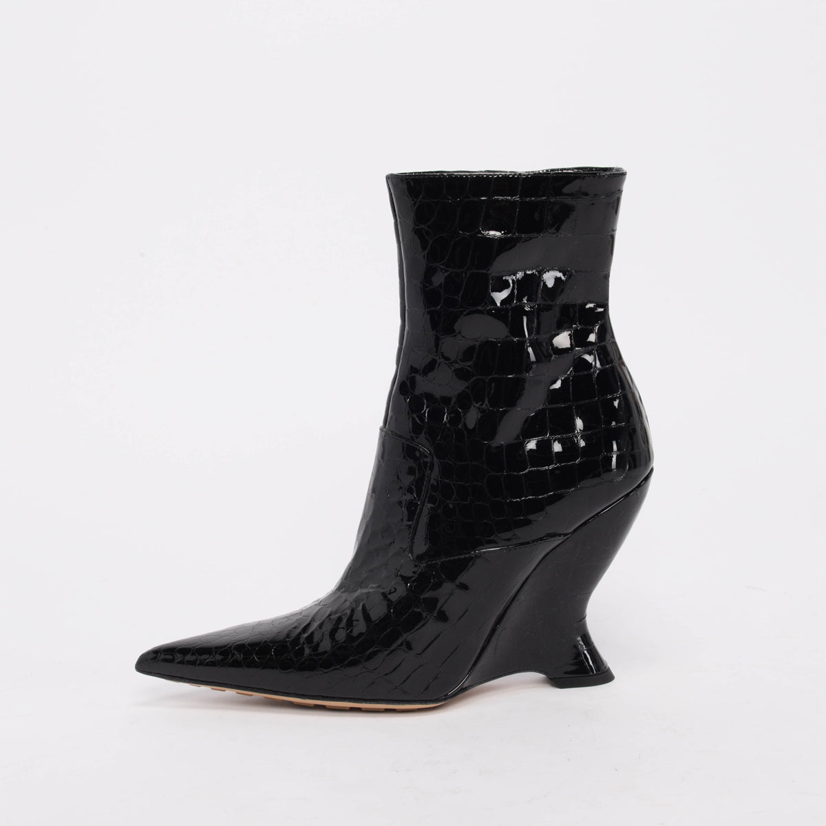 Bottega Veneta Black Croc Effect Punta Ankle Boots 39