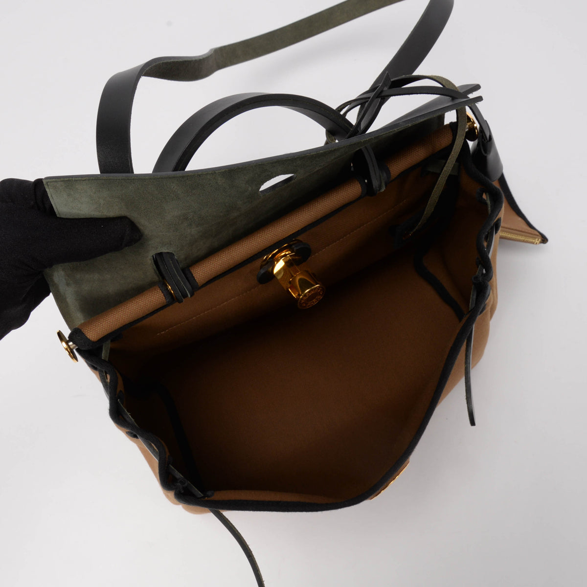 Hermes Alezan & Noir Military Canvas & Hunter Herbag Zip 31