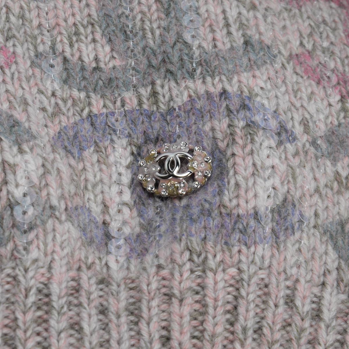 Chanel Pink Cashmere CC Sequined Turtleneck Sweater FR 50