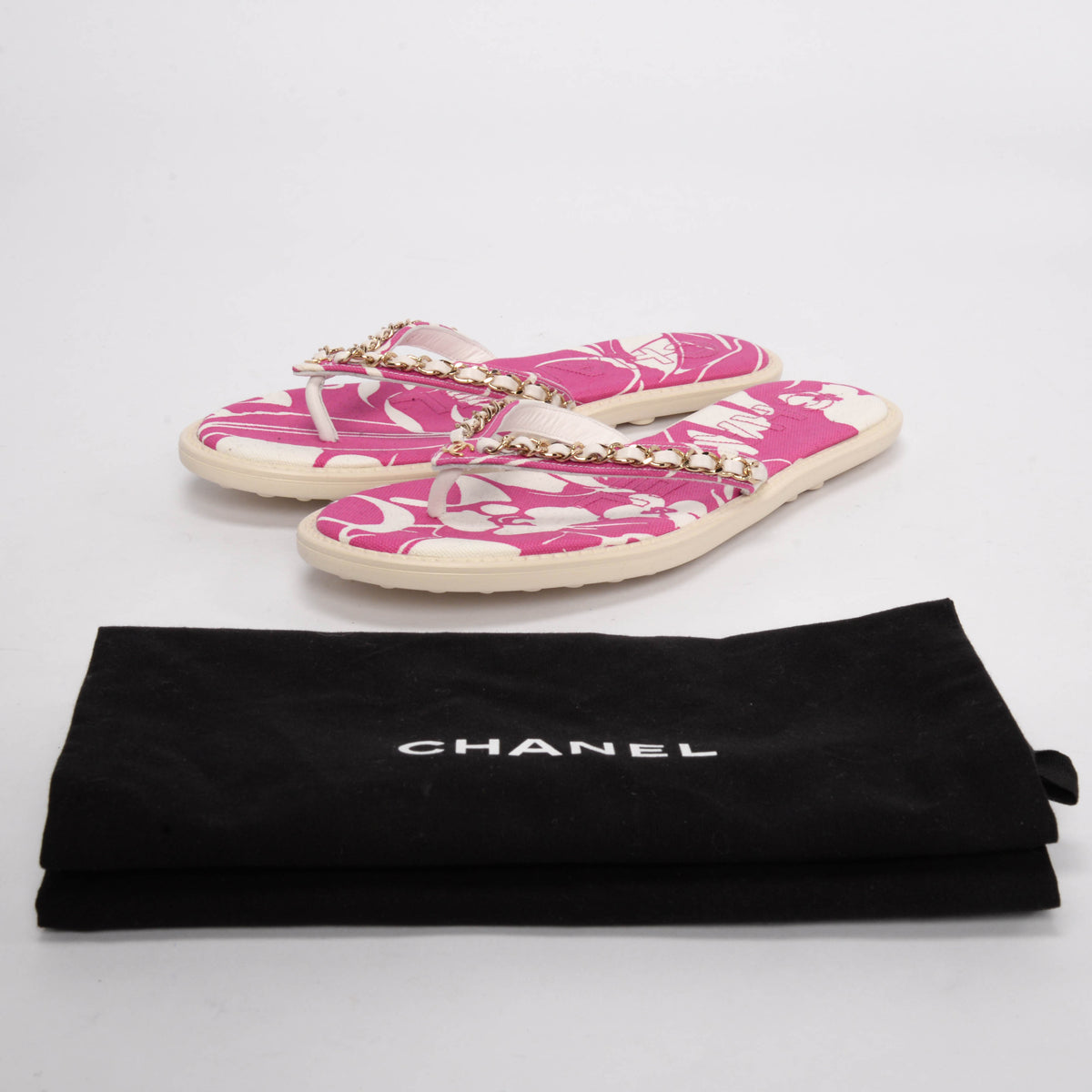 Chanel Magenta Beach Canvas CC Chain Thong Sandals 38