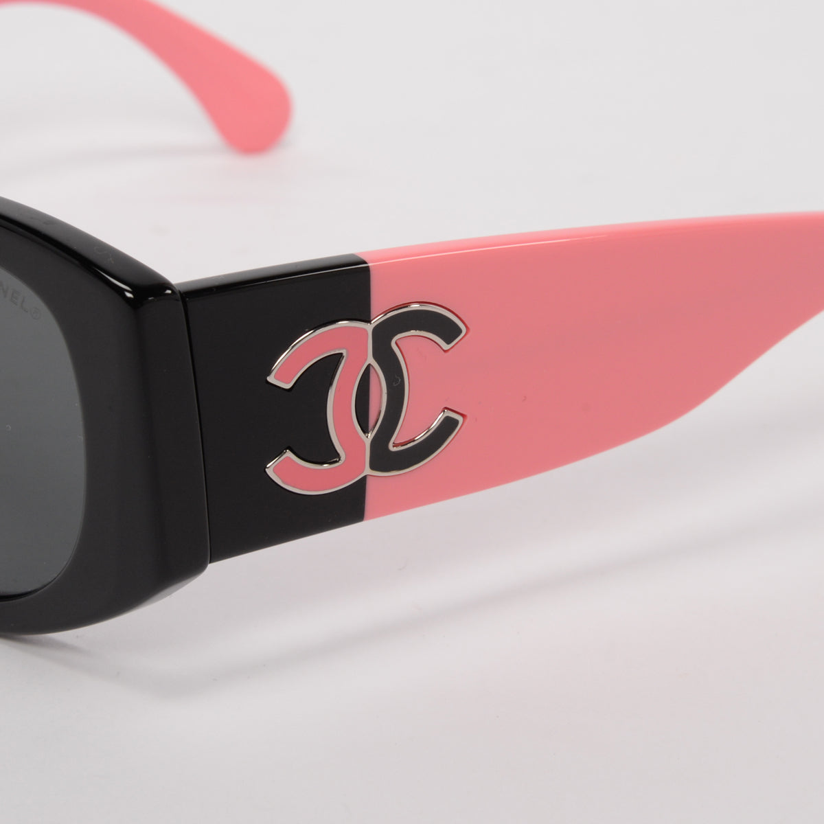 Chanel Black & Pink Acetate CC Oval Sunglasses