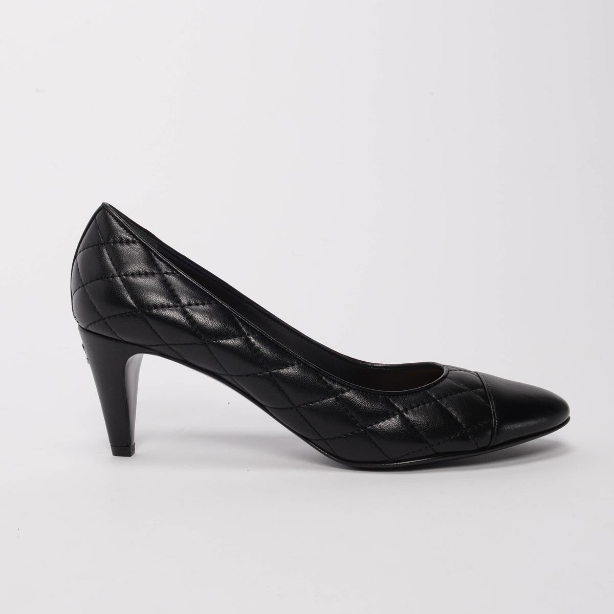 Chanel Black Quilted Lambskin Cap Toe Pumps 39.5