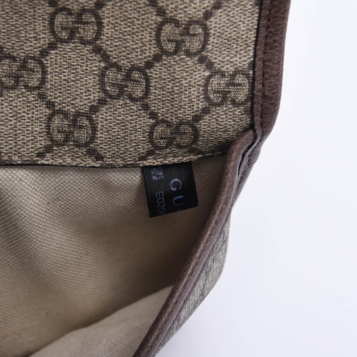 Gucci GG Supreme Neo Vintage Web Belt Bag