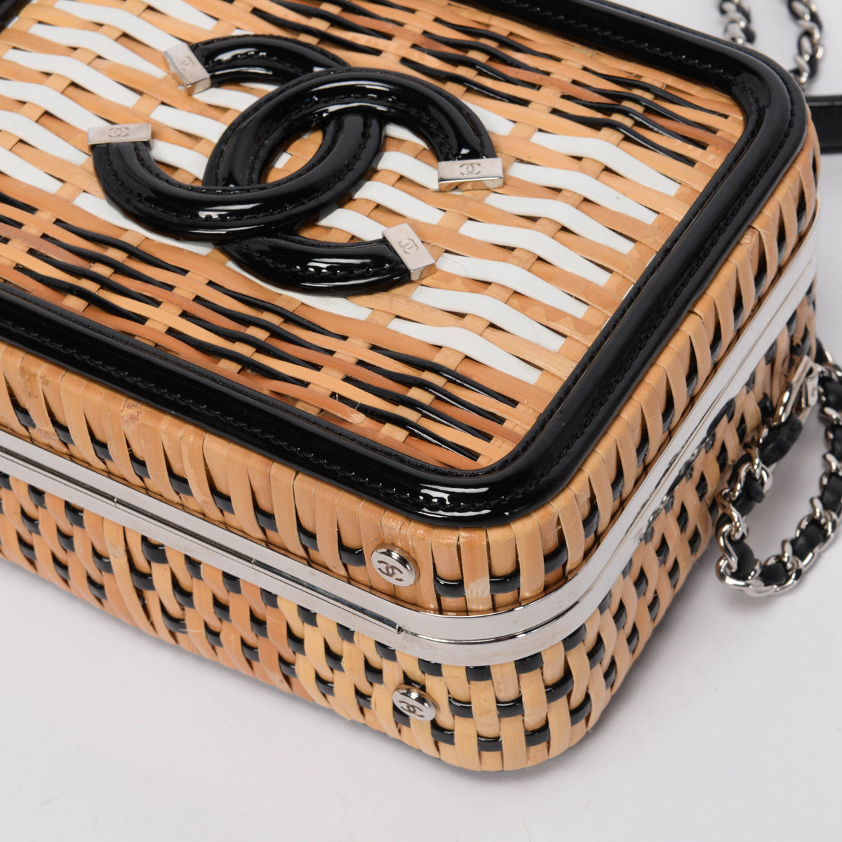 Chanel Natural Rattan Wicker Medium CC Filigree Vanity Case