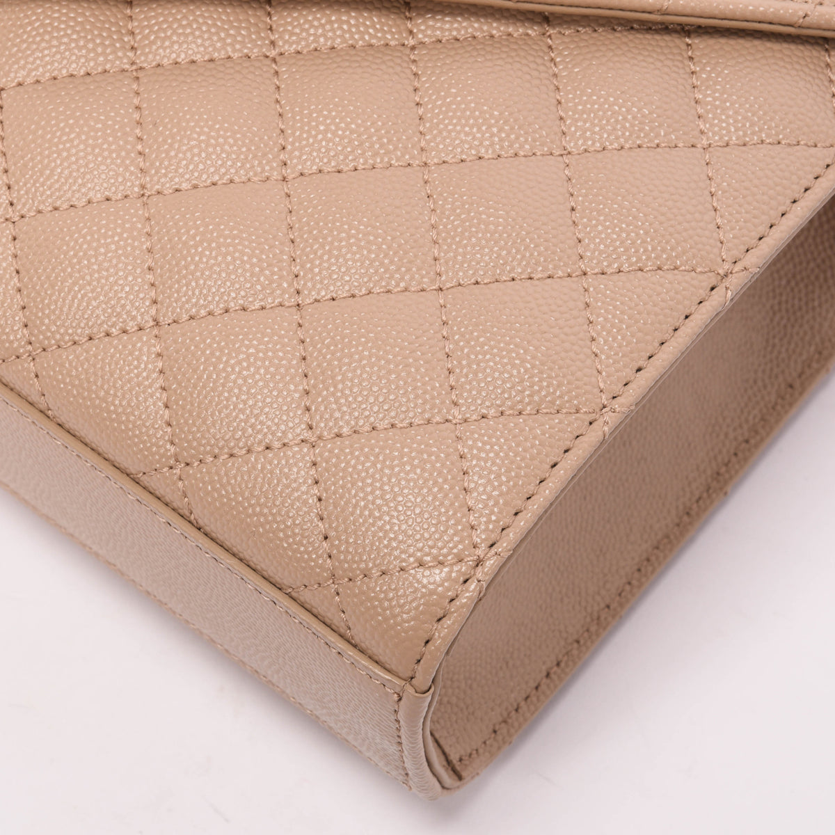 Saint Laurent Beige Grain de Poudre Mix Matelasse Medium Envelope Bag