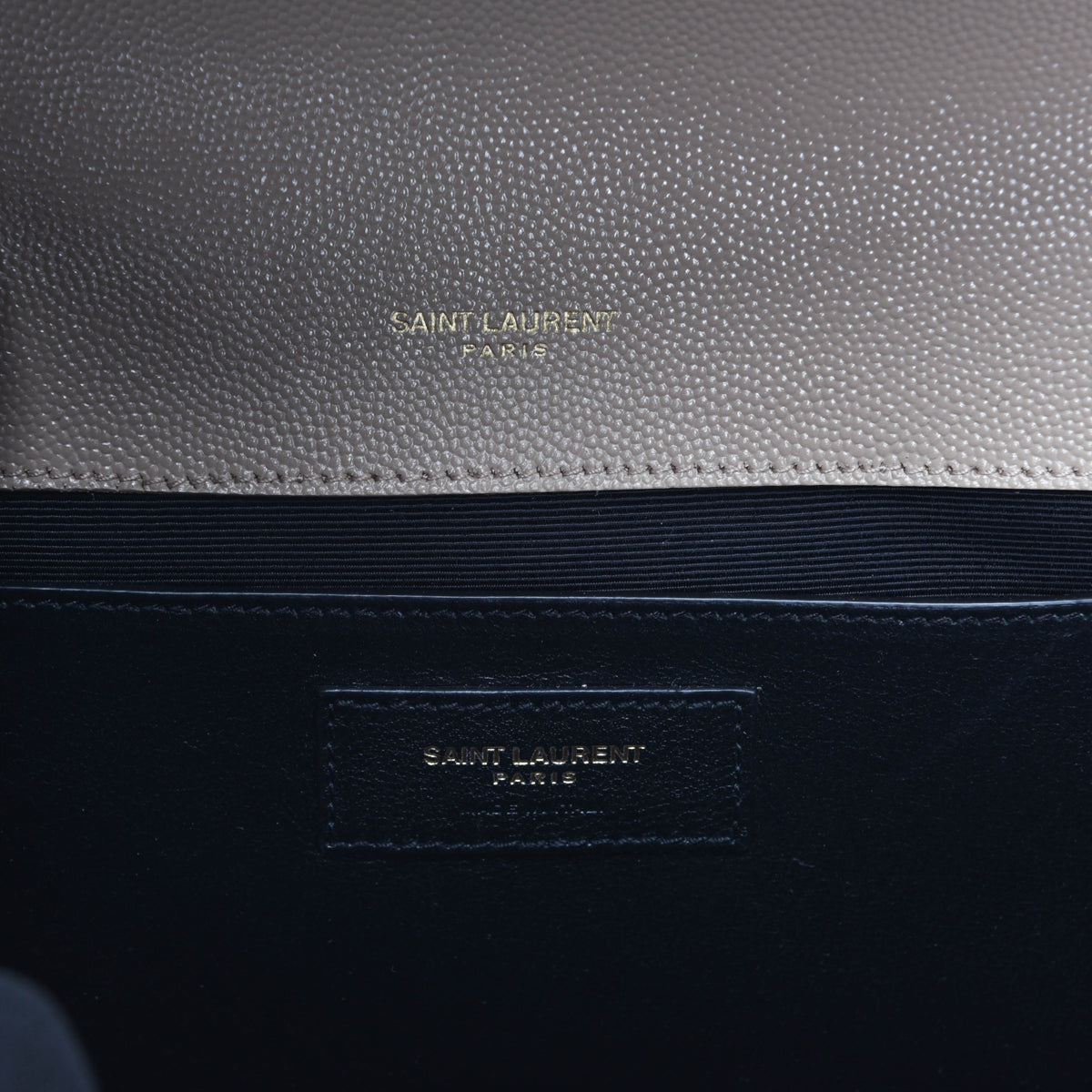 Saint Laurent Beige Grain de Poudre Mix Matelasse Medium Envelope Bag