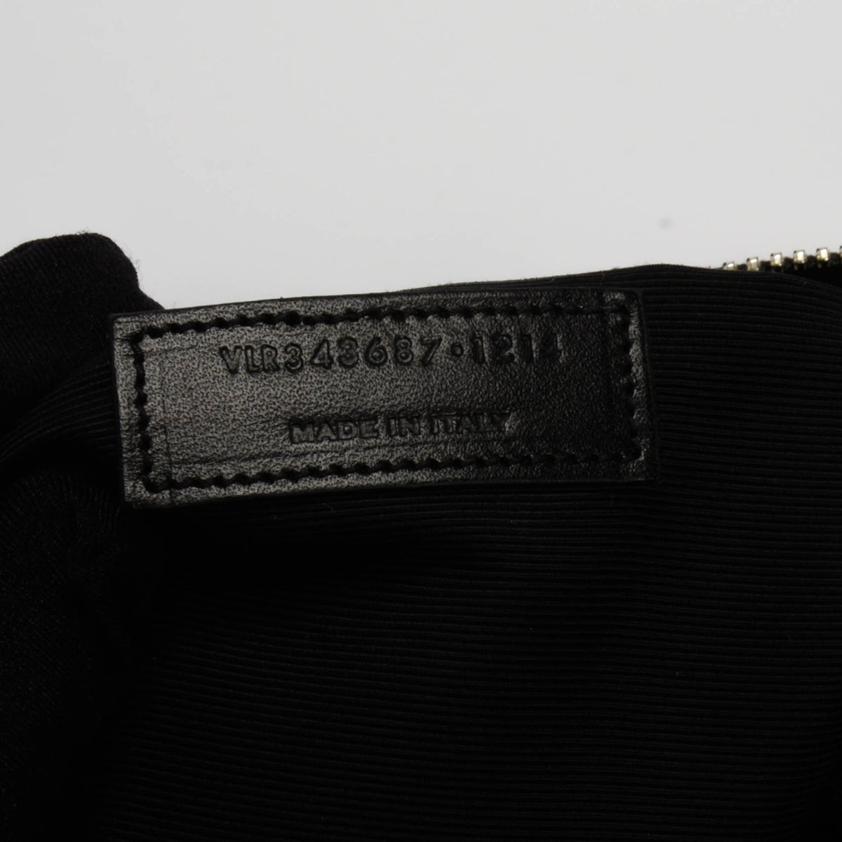 Saint Laurent Black Calfskin Classic Duffle 24 Overnight Bag
