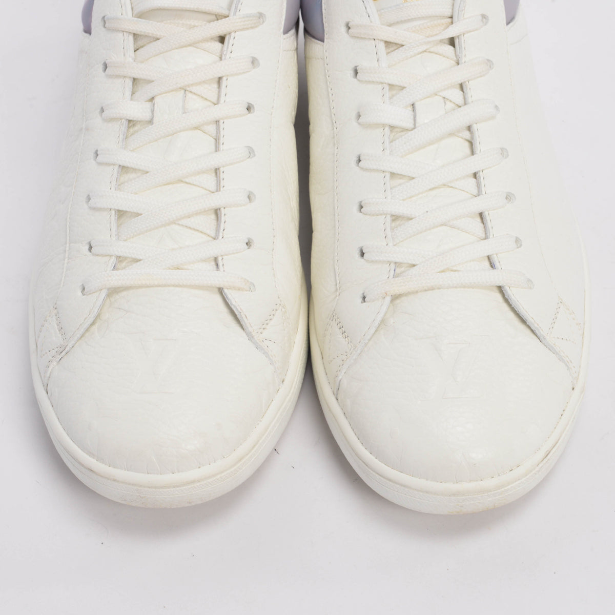 Louis Vuitton White Embossed Monogram Calfskin Luxembourg Sneakers 41.5