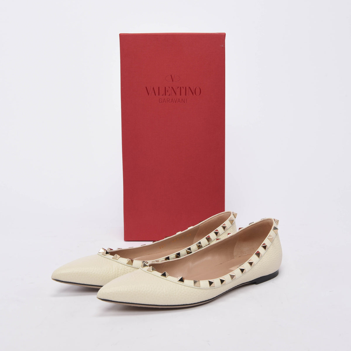 Valentino Cream Grained Calfskin Rockstud Ballerina Flats 39