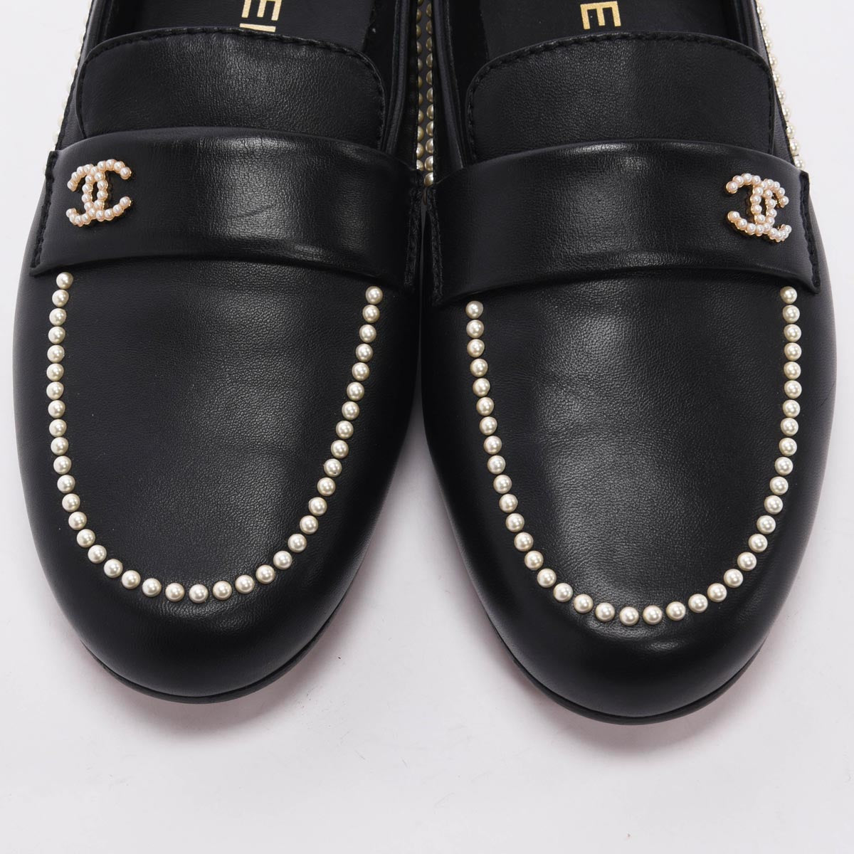 Chanel Black Lambskin Pearl CC Loafers 42