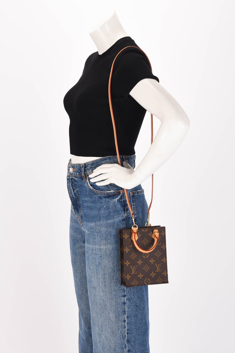 Louis Vuitton Monogram Canvas Petit Sac Plat