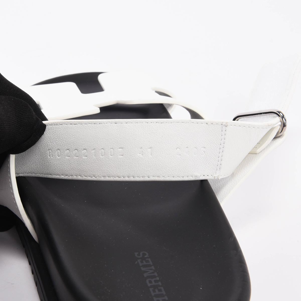 Hermes White Calfskin Chypre Sandals 41