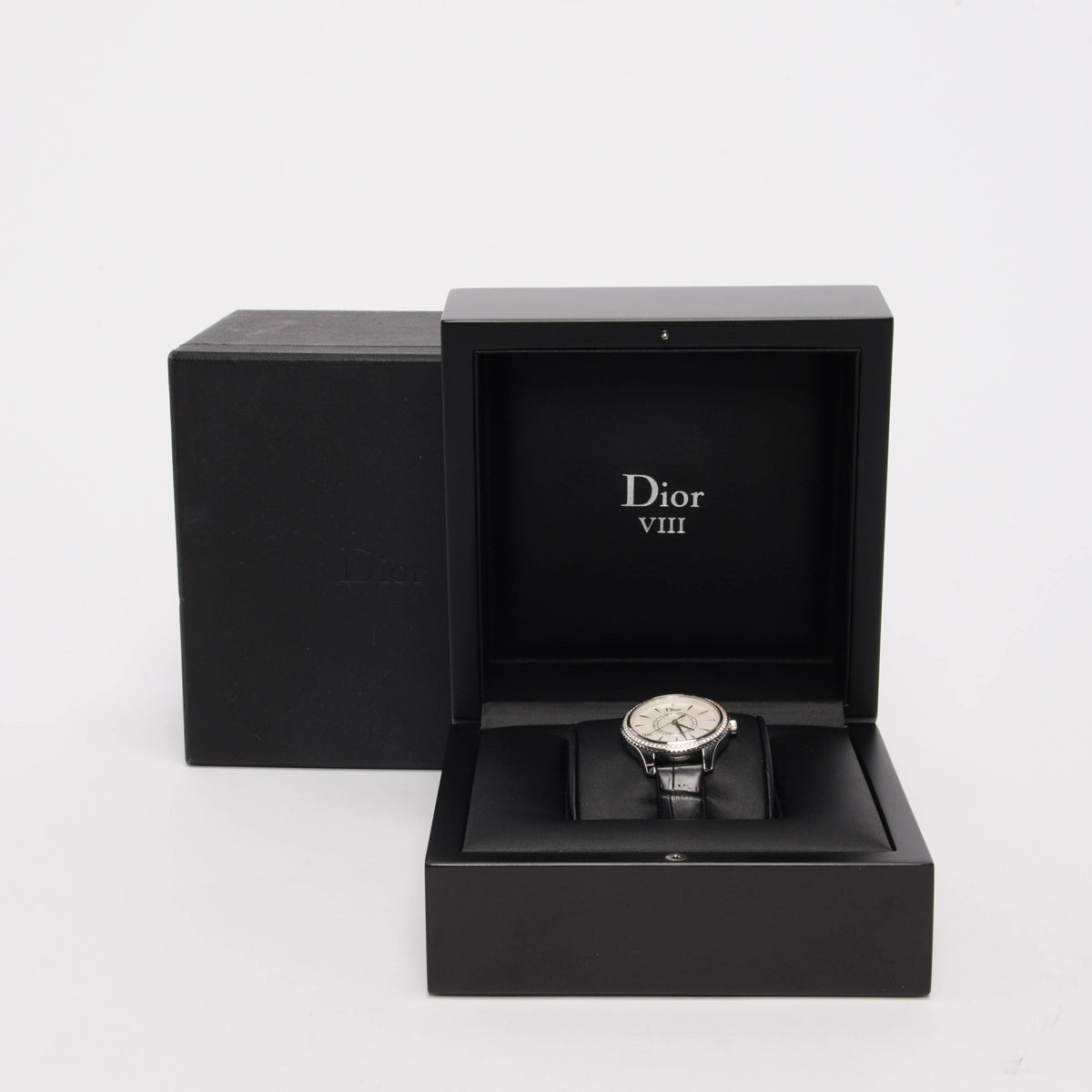 Dior Diamond & Mother of Pearl VIII Montaigne Watch