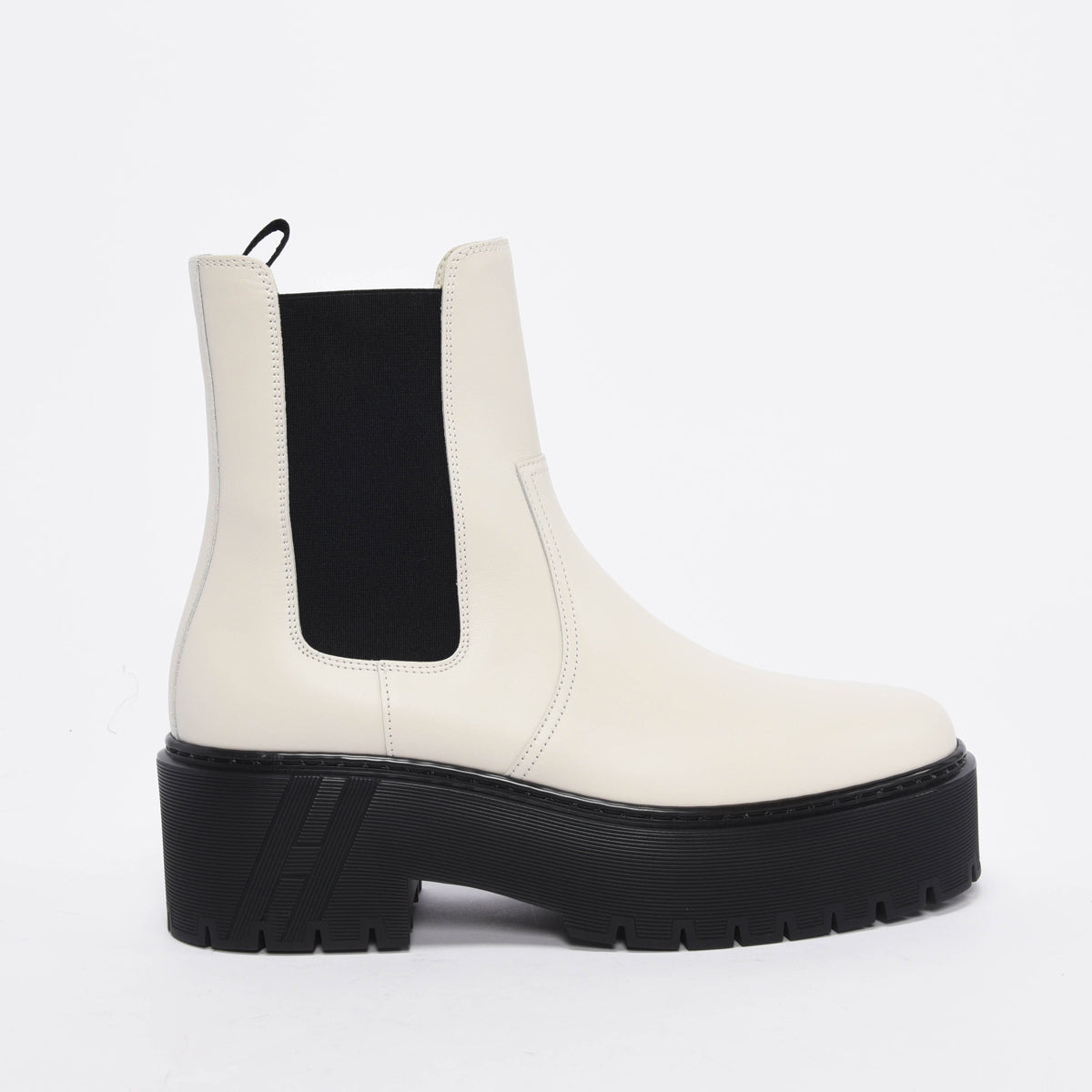 Hermes Beige Glaise Calfskin Harrow Ankle Boots 39