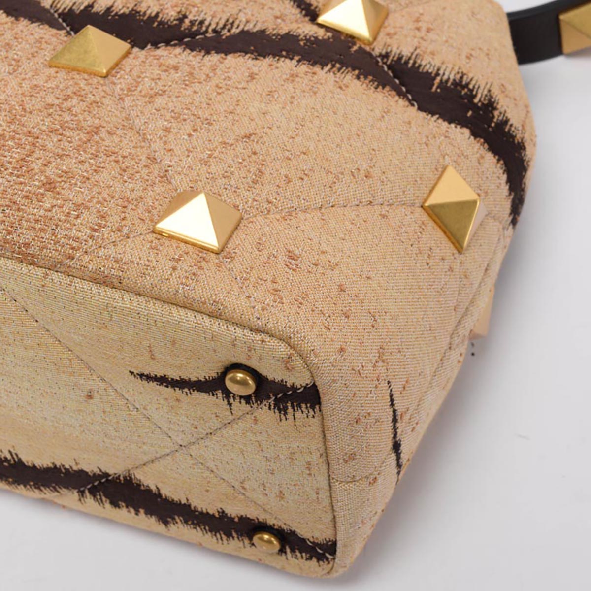 Valentino Jacquard Tiger 1967 Roman Stud Bag