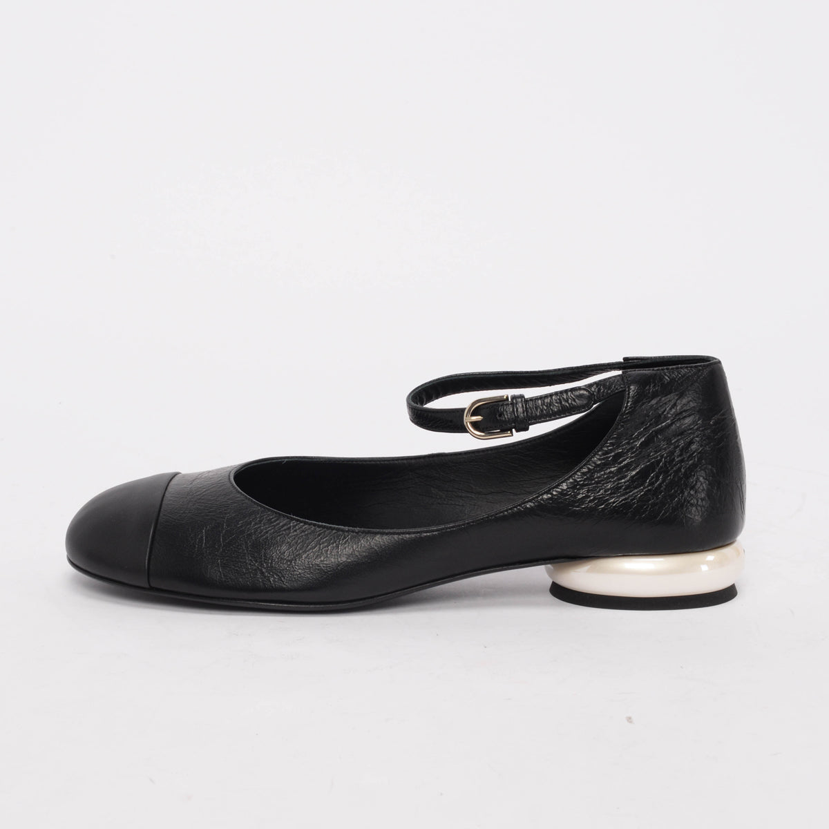 Chanel Black Crumpled Calfskin Mary Jane Ballet Flats 41