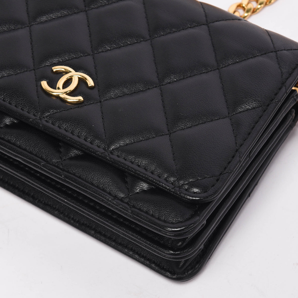 Chanel Black Quilted Lambskin CC Pearl Enamel Wallet on Chain