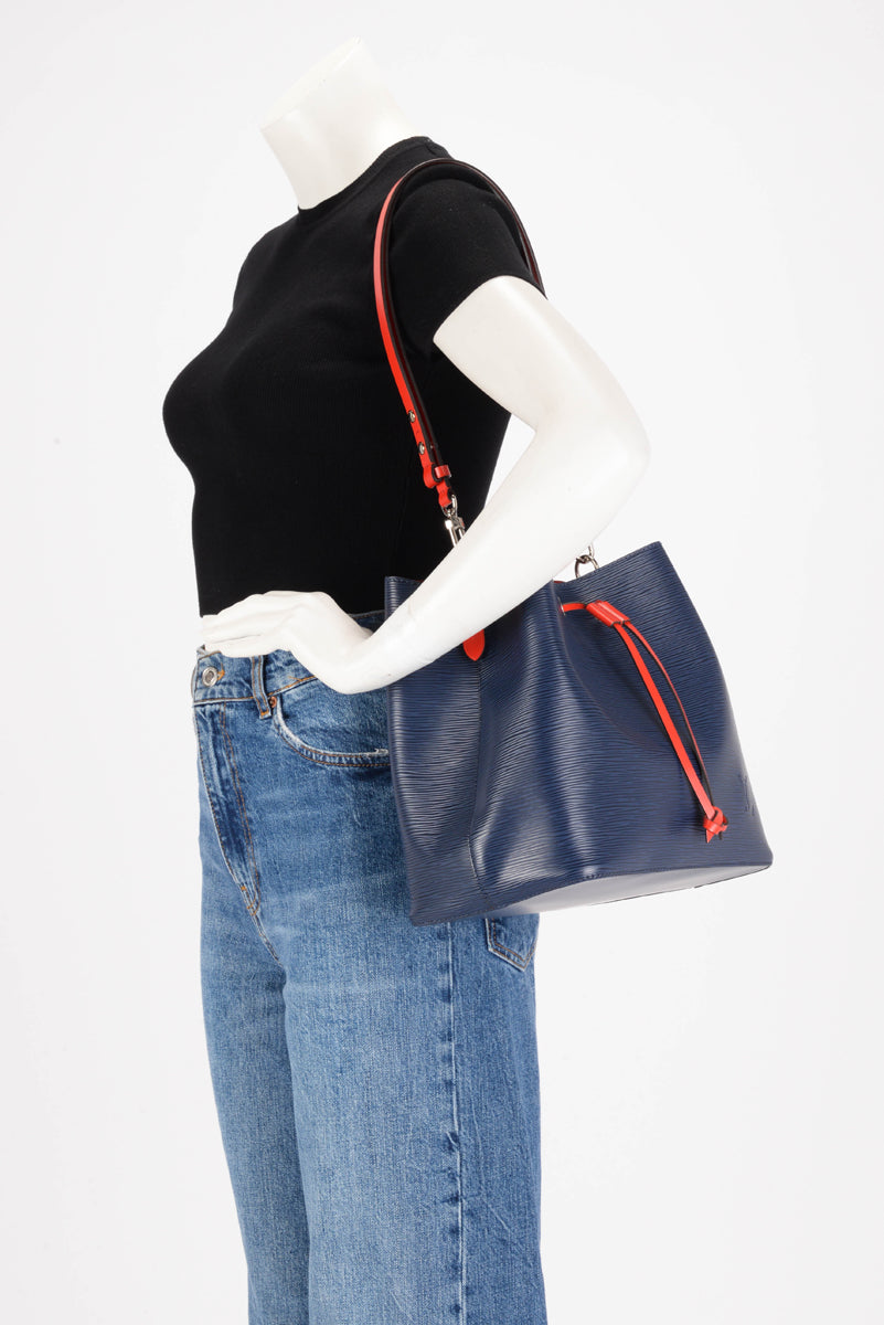 Louis Vuitton Indigo Epi Leather NeoNoe MM